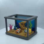 Tank with tropical fishs - Image 2